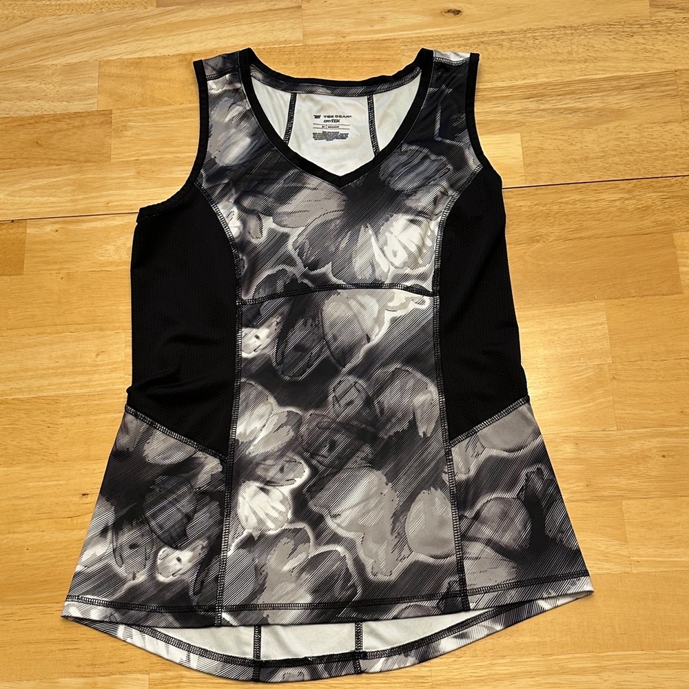 Tek Gear DryTek Black, White and Gray Floral Tank Top - Picture 4 of 8